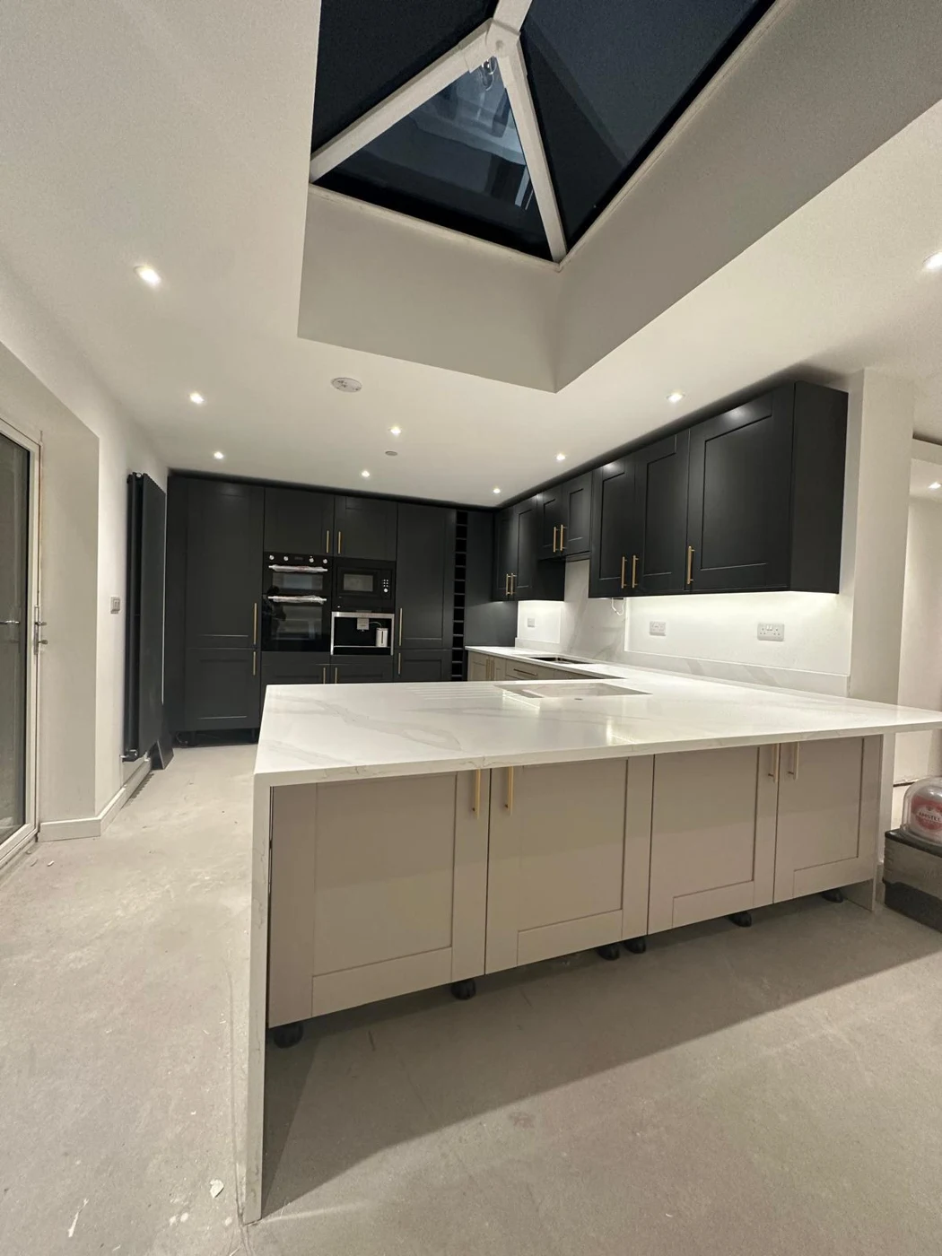 Kitchen fitting stage